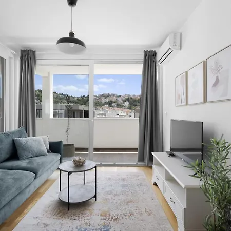 Nnb View Apartmán *